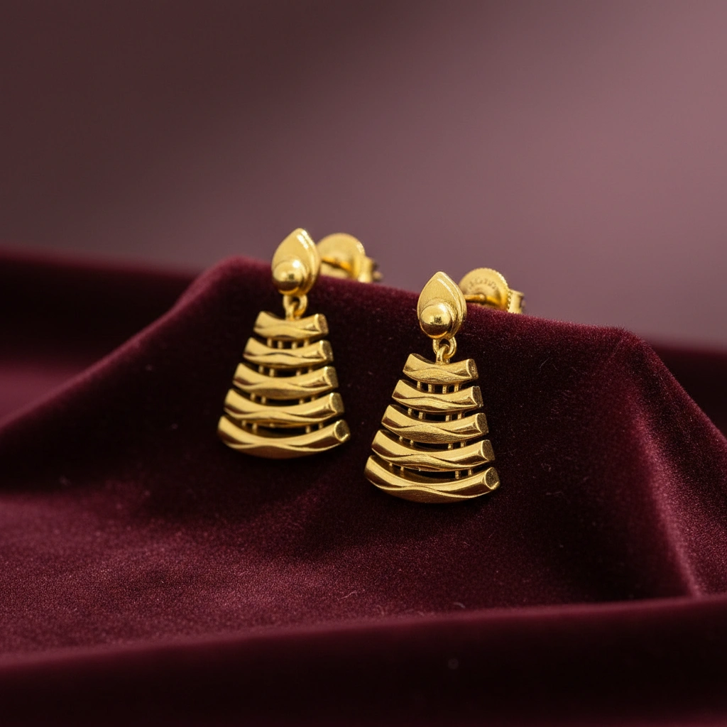Golden ripples drop earring